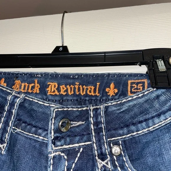 Rock Revival Buckle Jeans - Picture 8 of 8